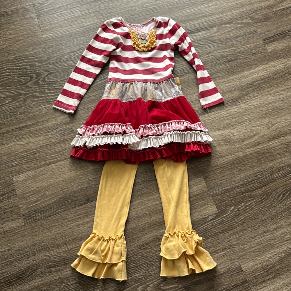 Giggle moon holiday girls outfit